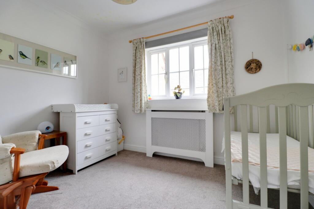 Additional property image - Hurn Grove, Bishop's Stortford, CM23