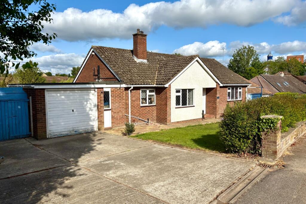 Main image of property: Sheering Lower Road, Sawbridgeworth, CM21