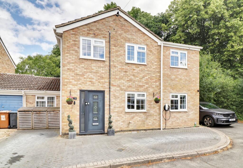 Main image of property: Thornbera Gardens, Bishop's Stortford, CM23