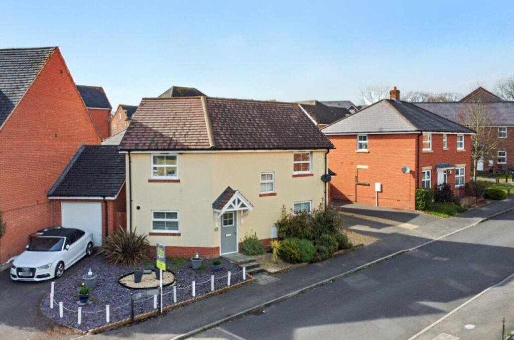 Main image of property: Sedge Road, Andover, SP11 6RL