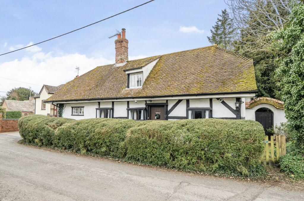 Main image of property: Merle Cottage, 13 St. James Street, SP11 9QF