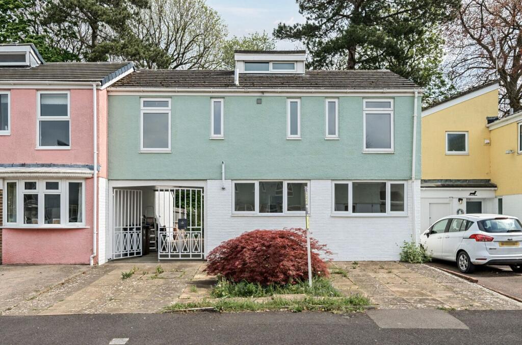Main image of property: Winterdyne Mews, Andover, SP10 3AG