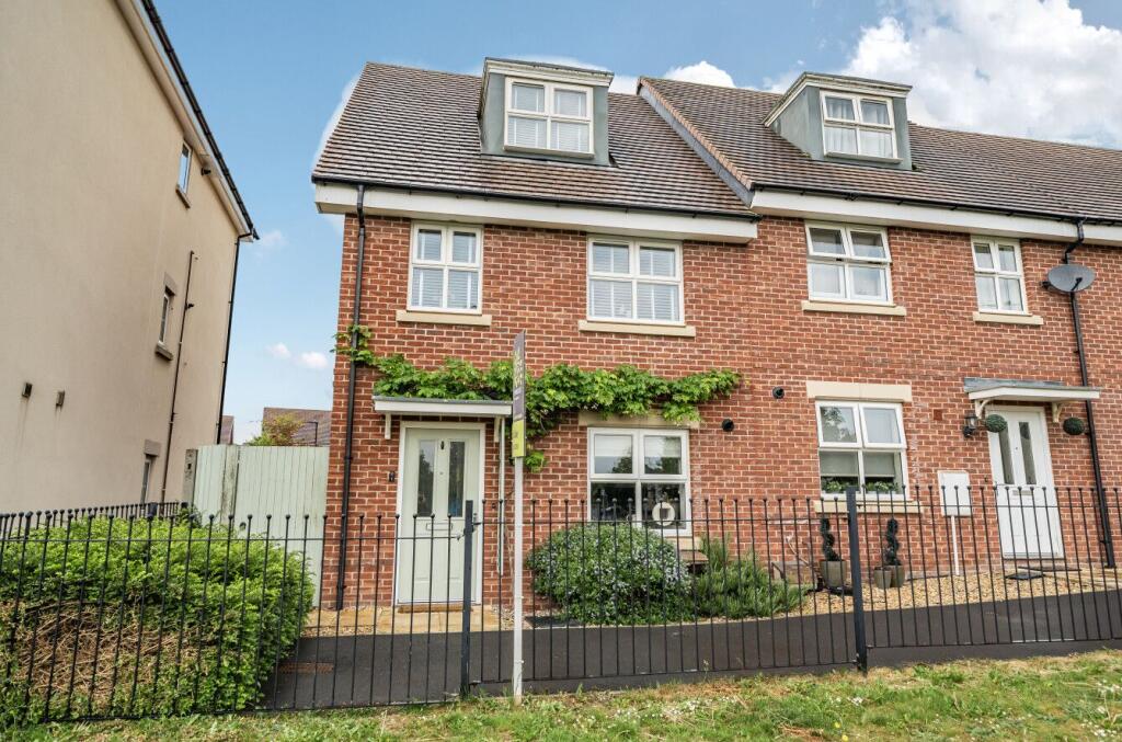 Main image of property: Arena Close, Andover, SP11 6YD