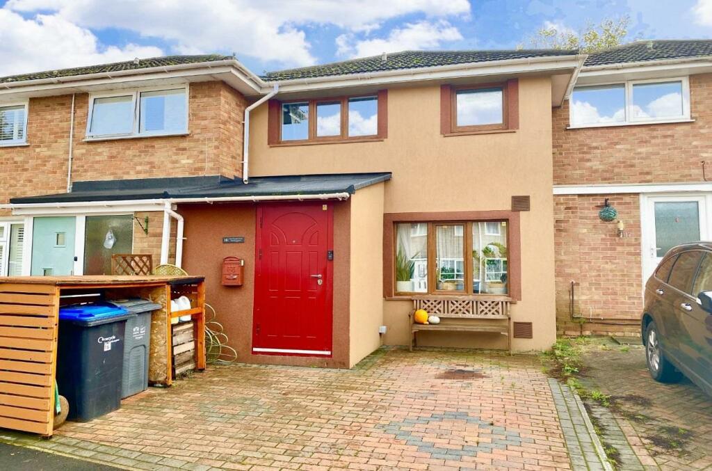 3 bedroom terraced house for sale in Bowthorpe Close, Abington Vale
