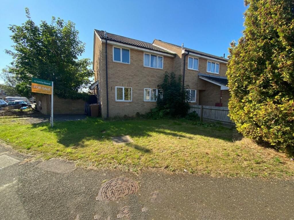 3 bedroom end of terrace house for sale in Thornfield, Cherry Lodge