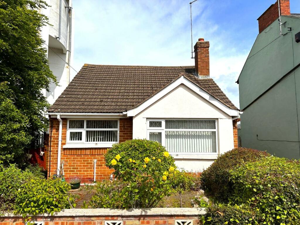 Main image of property: Broad Street, Brixworth, Northamptonshire NN6