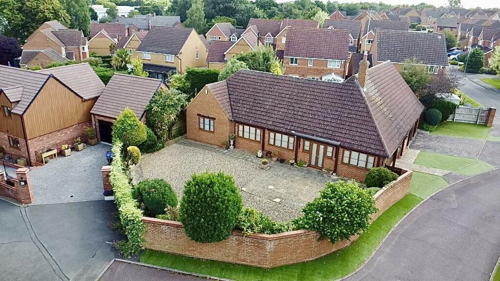 Main image of property: Tantree Way, Brixworth, Northamptonshire NN6