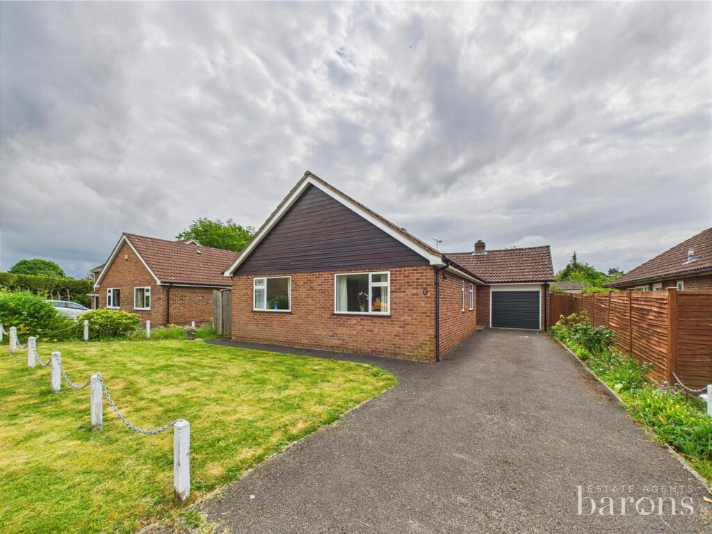 Main image of property: Dalewood, Basingstoke