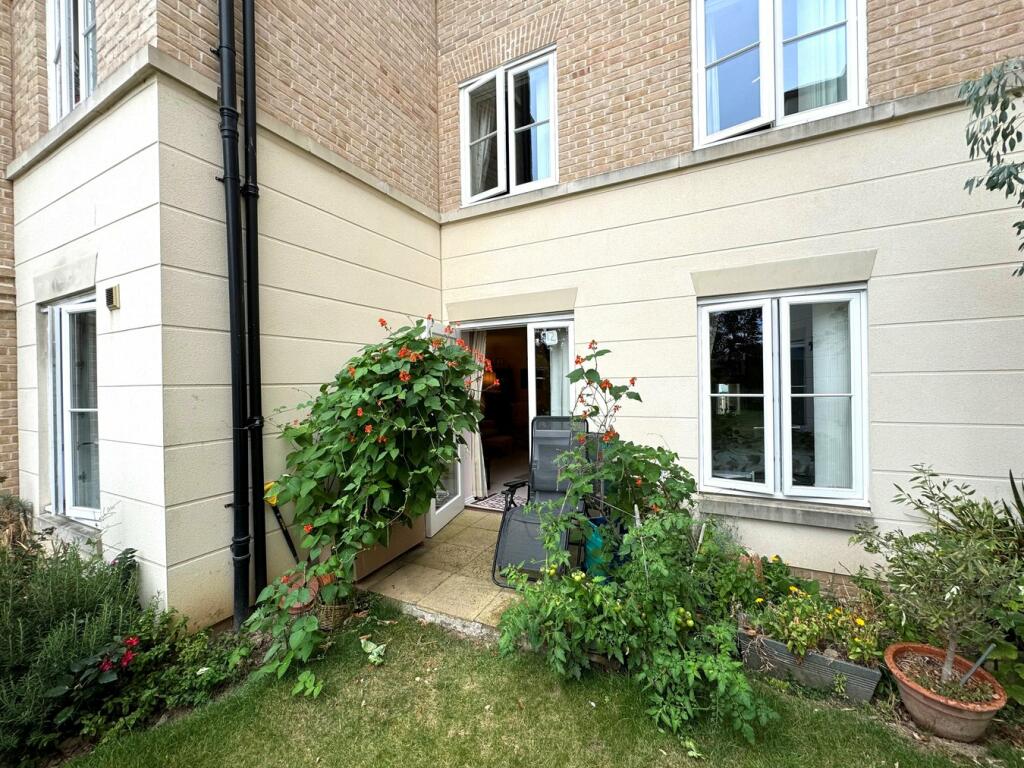 Additional property image - New London Road, Chelmsford, CM2