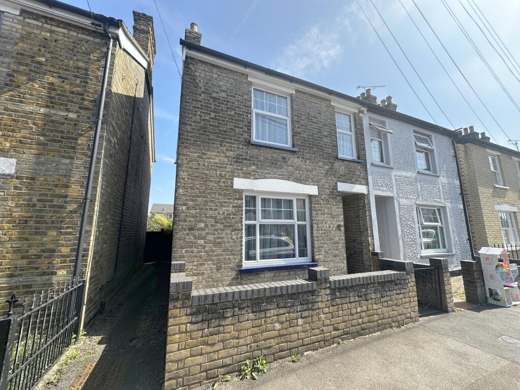 Main image of property: Manor Road, Chelmsford, CM2