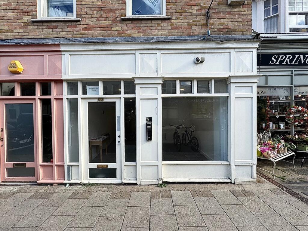 Main image of property: Moulsham Street, Chelmsford, CM2