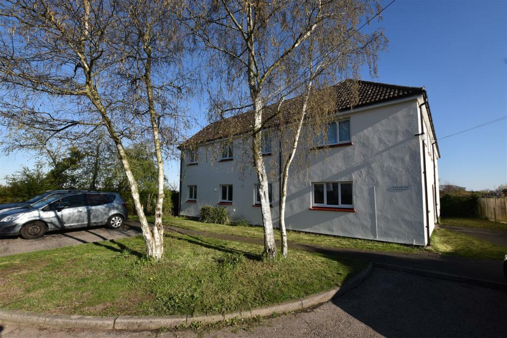 2 bedroom apartment for sale in West Chase, Mundon, CM9