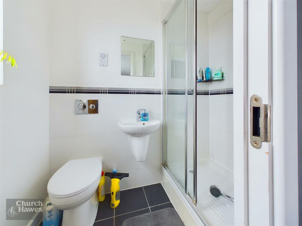 Additional property image - Quest Place, Maldon