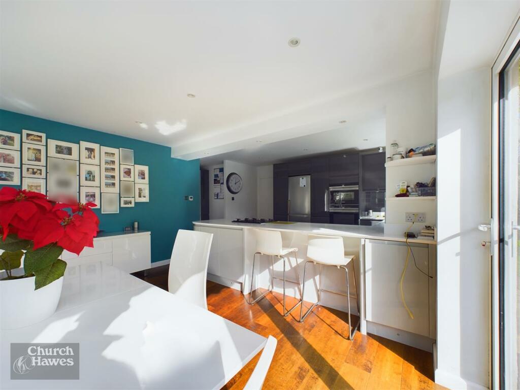 Additional property image - Spinnaker Drive, Heybridge Basin
