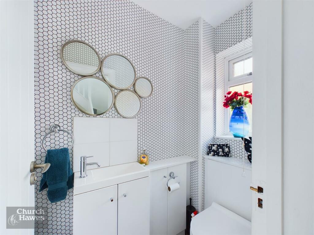 Additional property image - Spinnaker Drive, Heybridge Basin