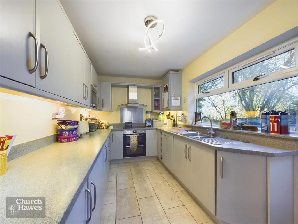 Additional property image - Dykes Chase, Maldon