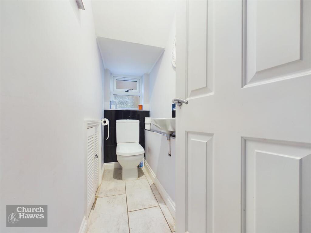 Additional property image - Dykes Chase, Maldon