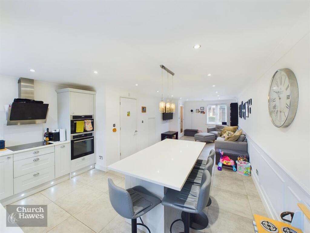 Additional property image - Hadrians Way, Heybridge