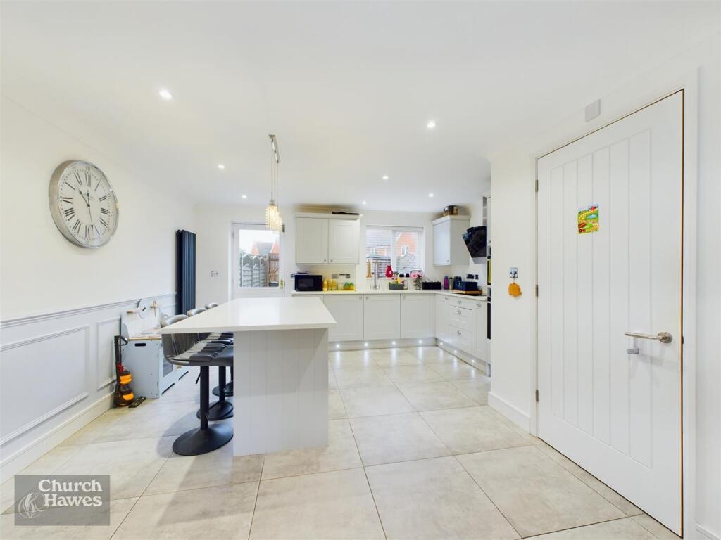 Additional property image - Hadrians Way, Heybridge