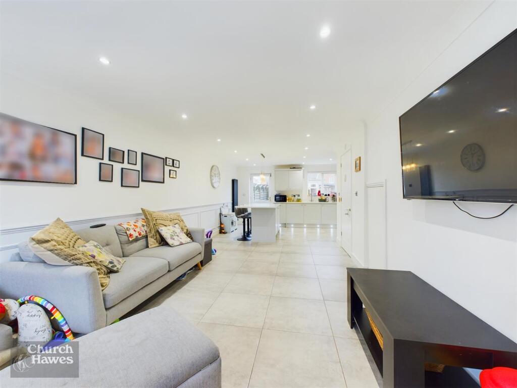 Additional property image - Hadrians Way, Heybridge