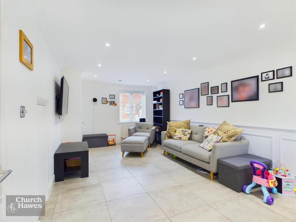 Additional property image - Hadrians Way, Heybridge