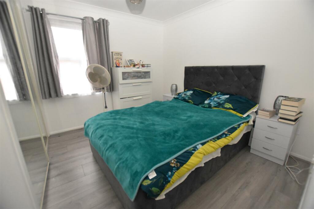 Additional property image - Melville Heath, South Woodham Ferrers