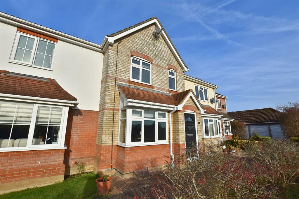 Additional property image - Holkham Avenue, South Woodham Ferrers