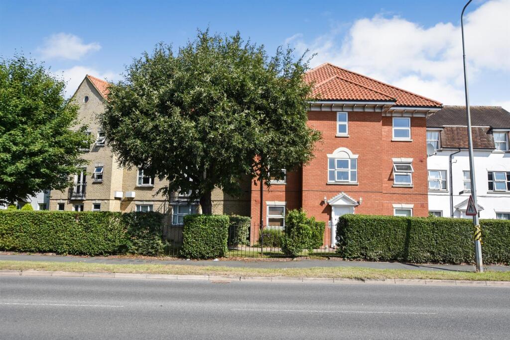 Main image of property: Tallow Gate, South Woodham Ferrers