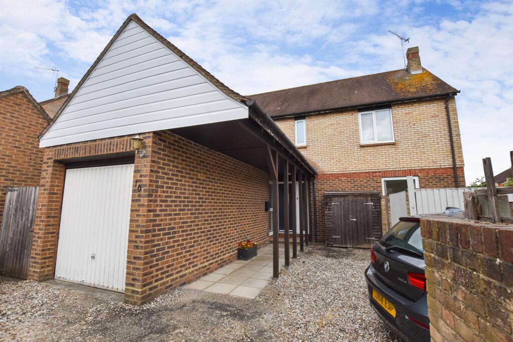 Main image of property: Took Drive, South Woodham Ferrers