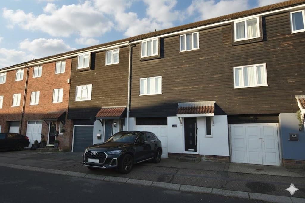 Main image of property: Hamberts Road, South Woodham Ferrers