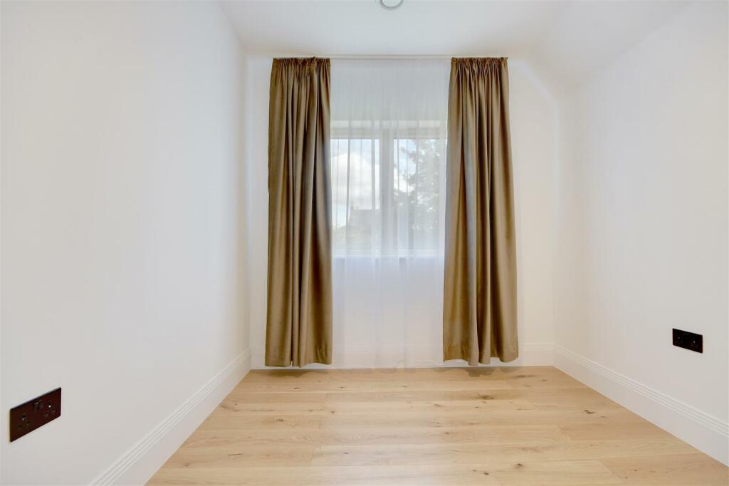 Additional property image - Station Road, Burnham-On-Crouch