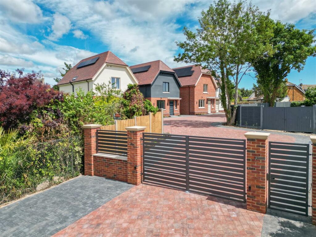 Additional property image - Station Road, Burnham-On-Crouch