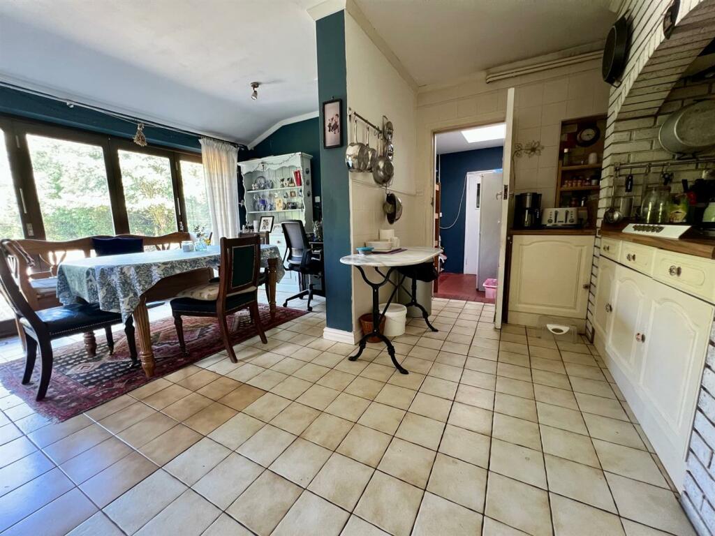 Additional property image - Maldon Road, Burnham-On-Crouch