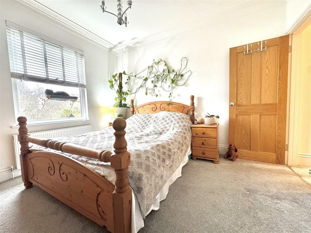 Additional property image - Mildmay Road, Burnham-on-Crouch