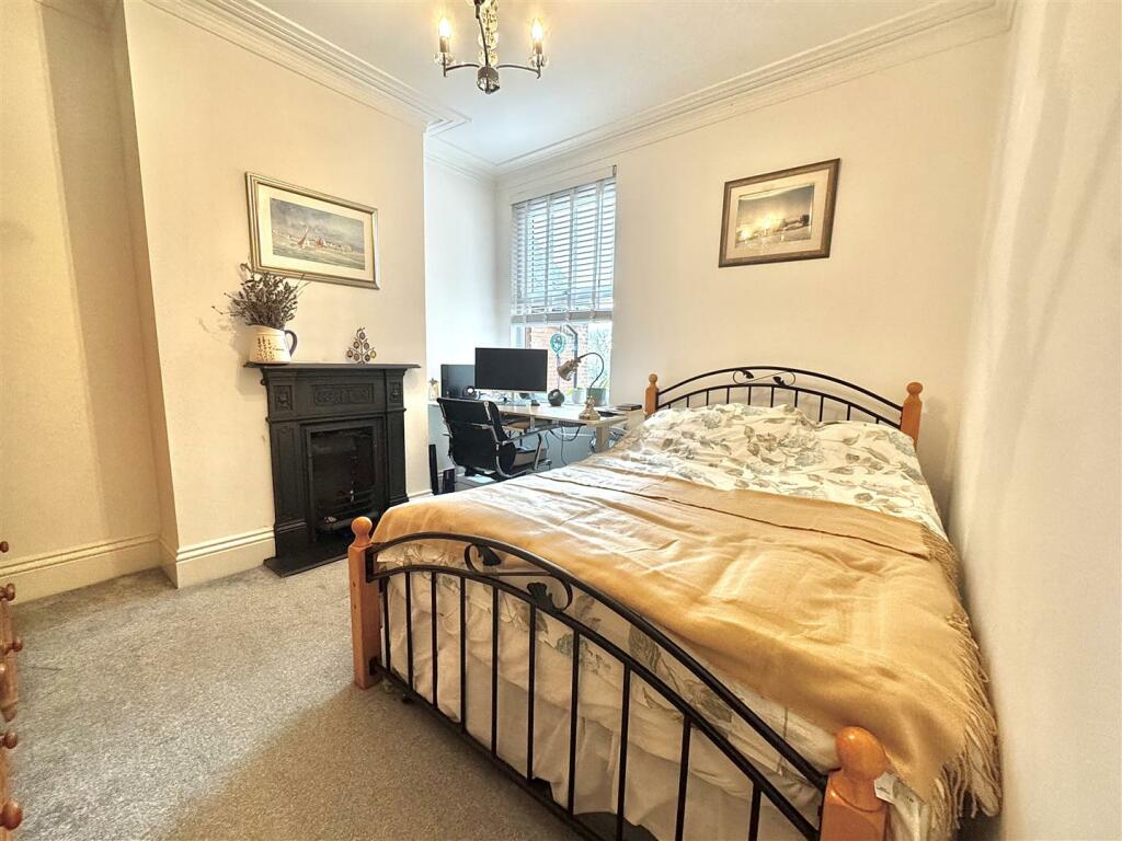 Additional property image - Mildmay Road, Burnham-on-Crouch