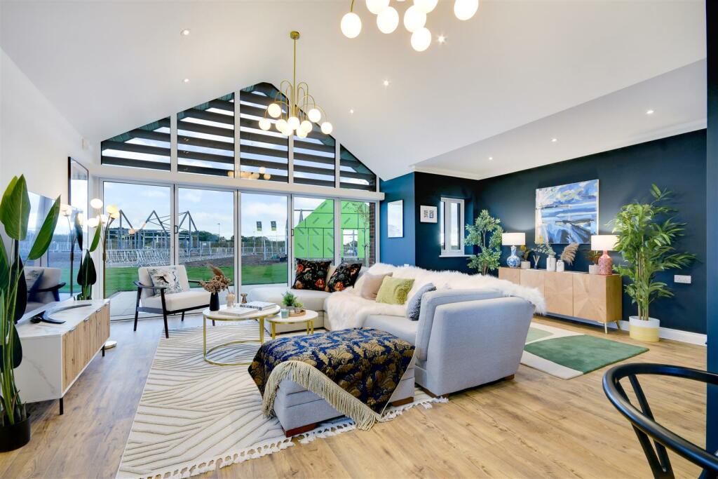 Additional property image - Plot 12 'The Blackwater' Show Home Now FOR SALE @ Burnham Waters, Burnham-On-Crouch