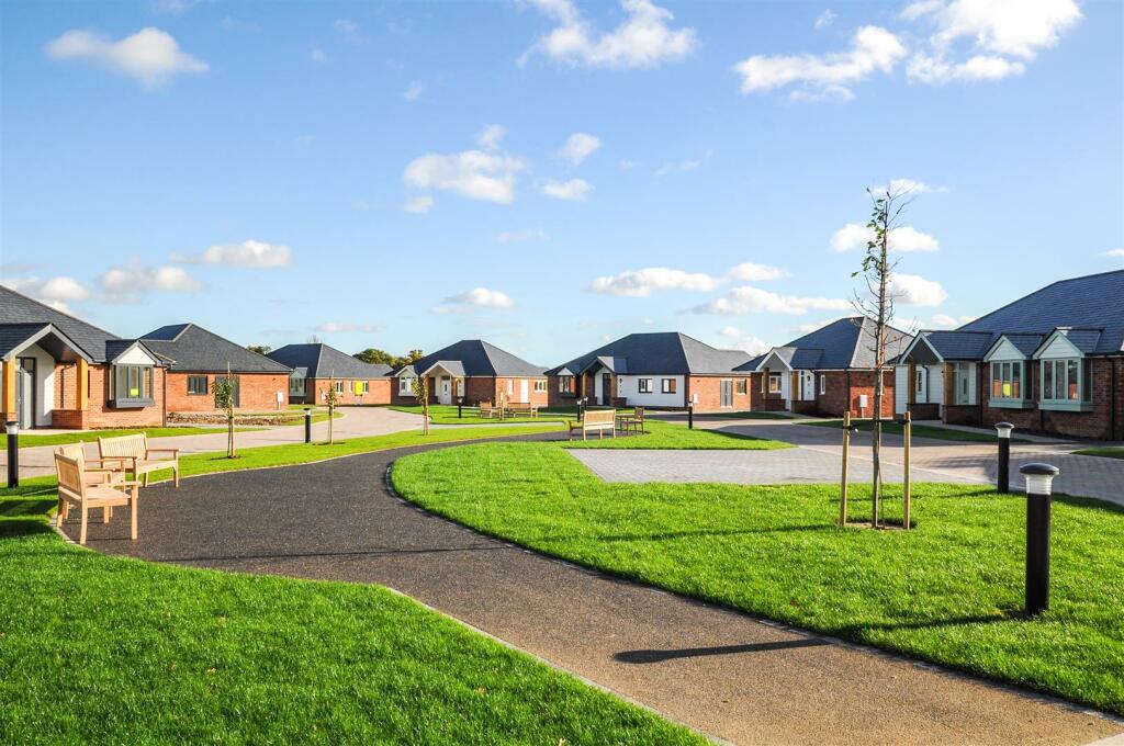 Additional property image - Plot 12 'The Blackwater' Show Home Now FOR SALE @ Burnham Waters, Burnham-On-Crouch