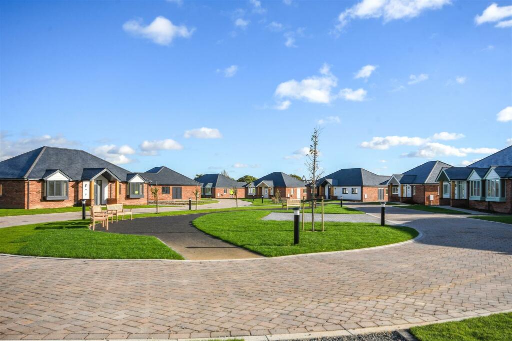 Additional property image - Plot 12 'The Blackwater' Show Home Now FOR SALE @ Burnham Waters, Burnham-On-Crouch