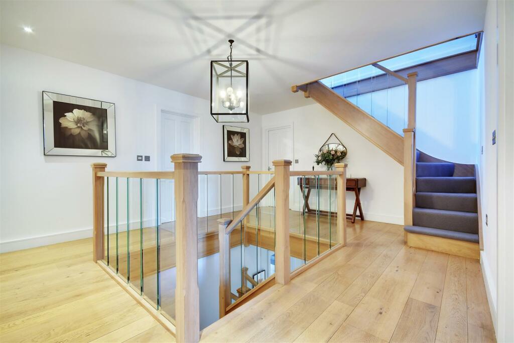 Additional property image - Maldon Road, Burnham-On-Crouch