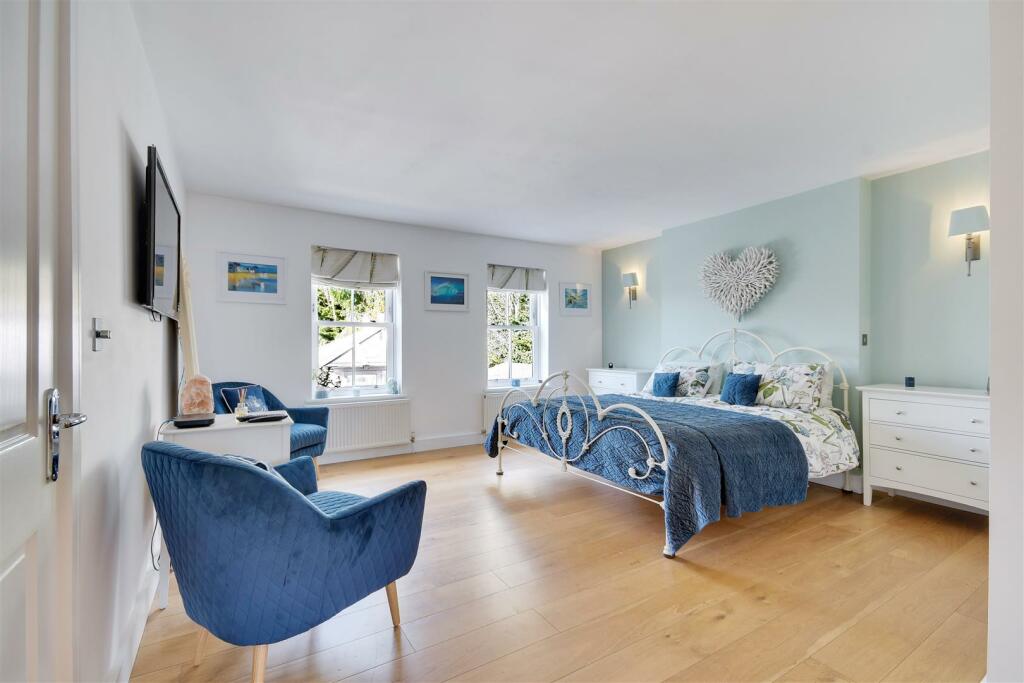 Additional property image - Maldon Road, Burnham-On-Crouch