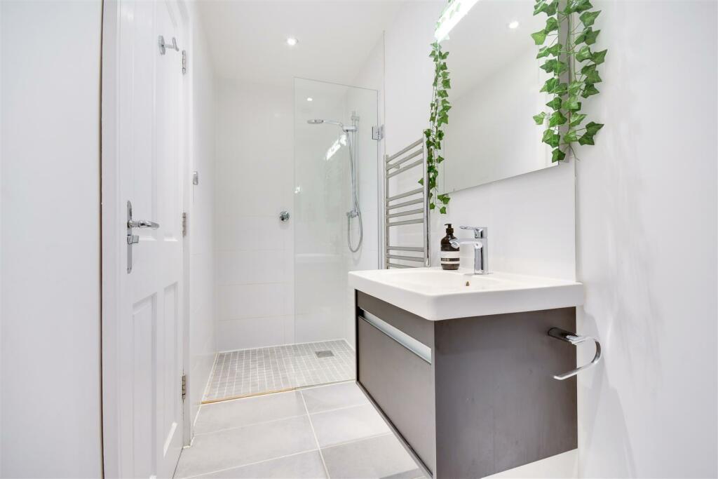 Additional property image - Maldon Road, Burnham-On-Crouch