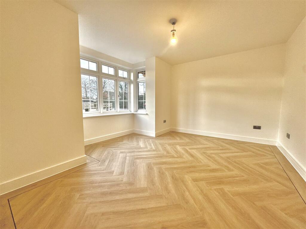 Additional property image - New Builds @ Mangapp Chase, Burnham-On-Crouch