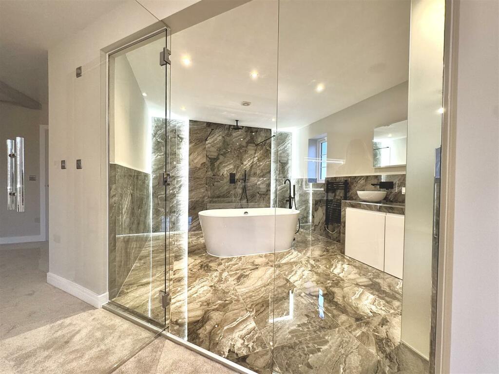 Additional property image - New Builds @ Mangapp Chase, Burnham-On-Crouch