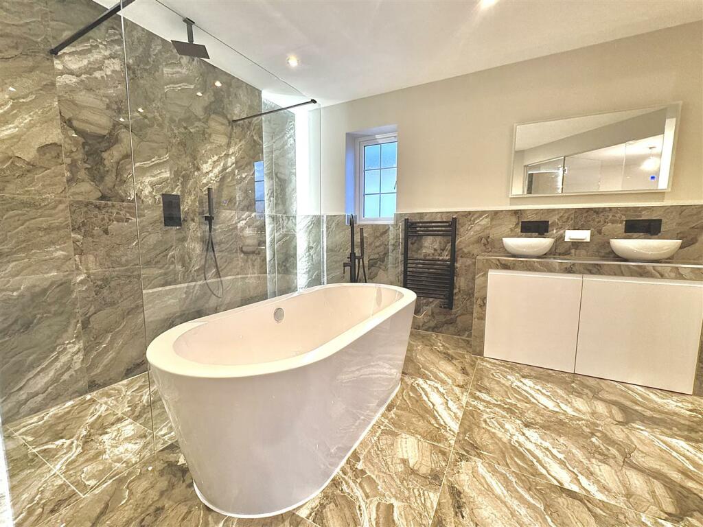 Additional property image - New Builds @ Mangapp Chase, Burnham-On-Crouch