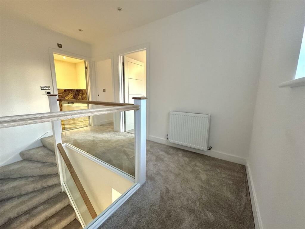 Additional property image - New Builds @ Mangapp Chase, Burnham-On-Crouch