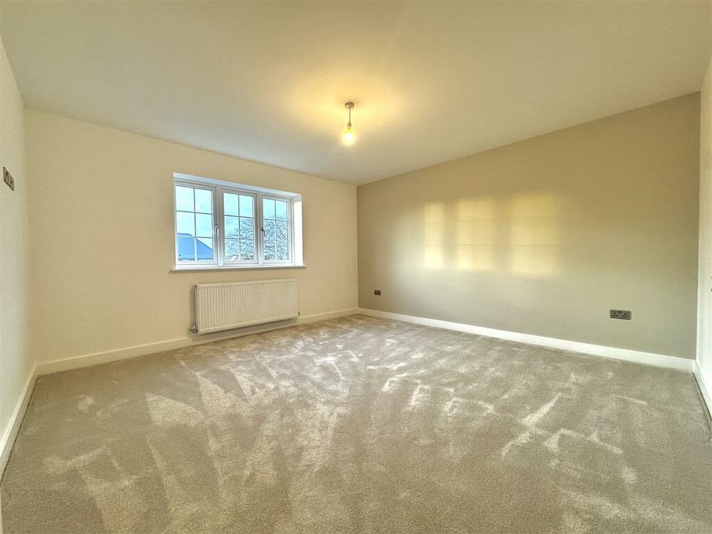 Additional property image - New Builds @ Mangapp Chase, Burnham-On-Crouch