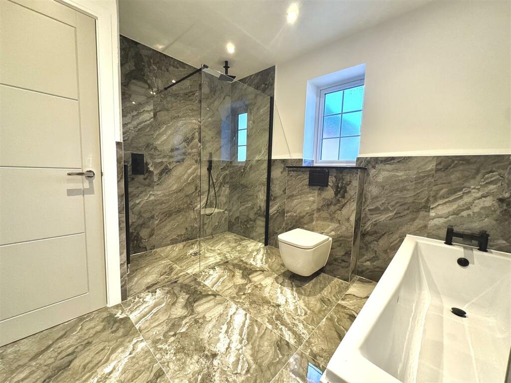 Additional property image - New Builds @ Mangapp Chase, Burnham-On-Crouch