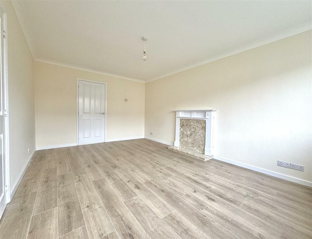 Additional property image - Dunkirk Road, Burnham-On-Crouch