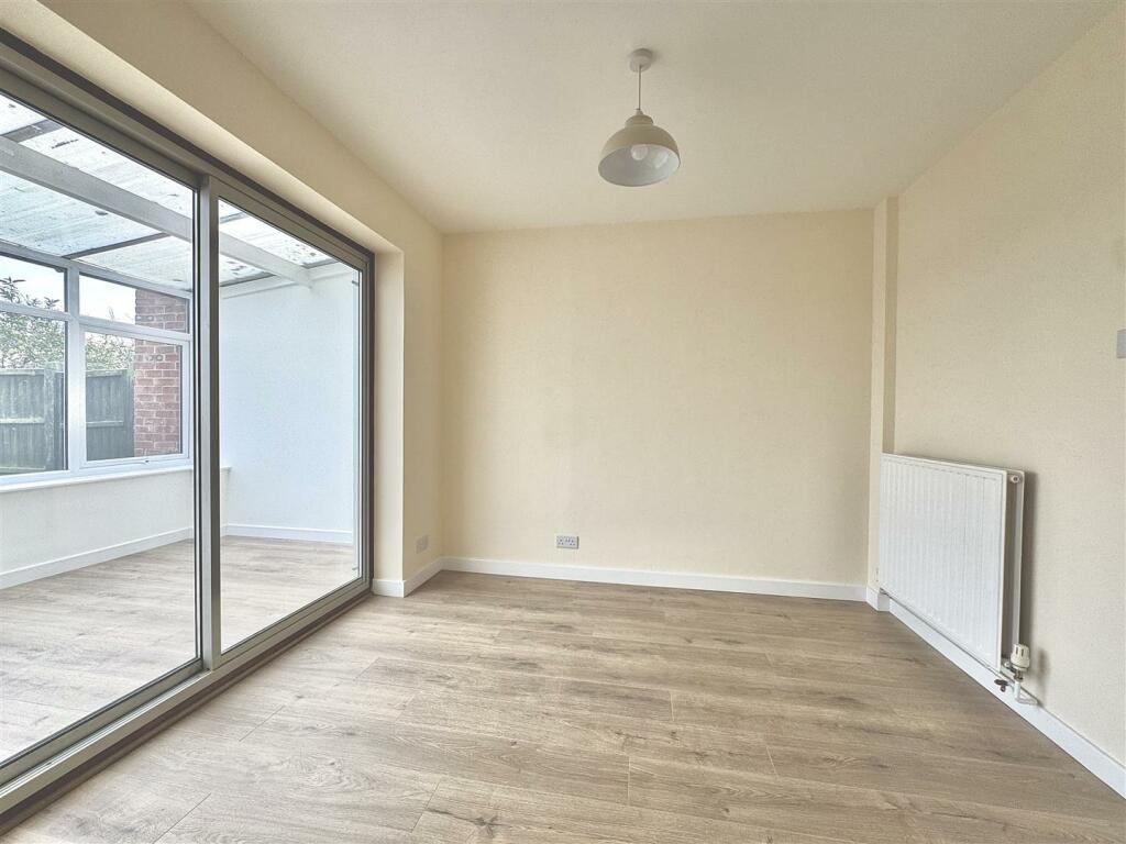 Additional property image - Dunkirk Road, Burnham-On-Crouch