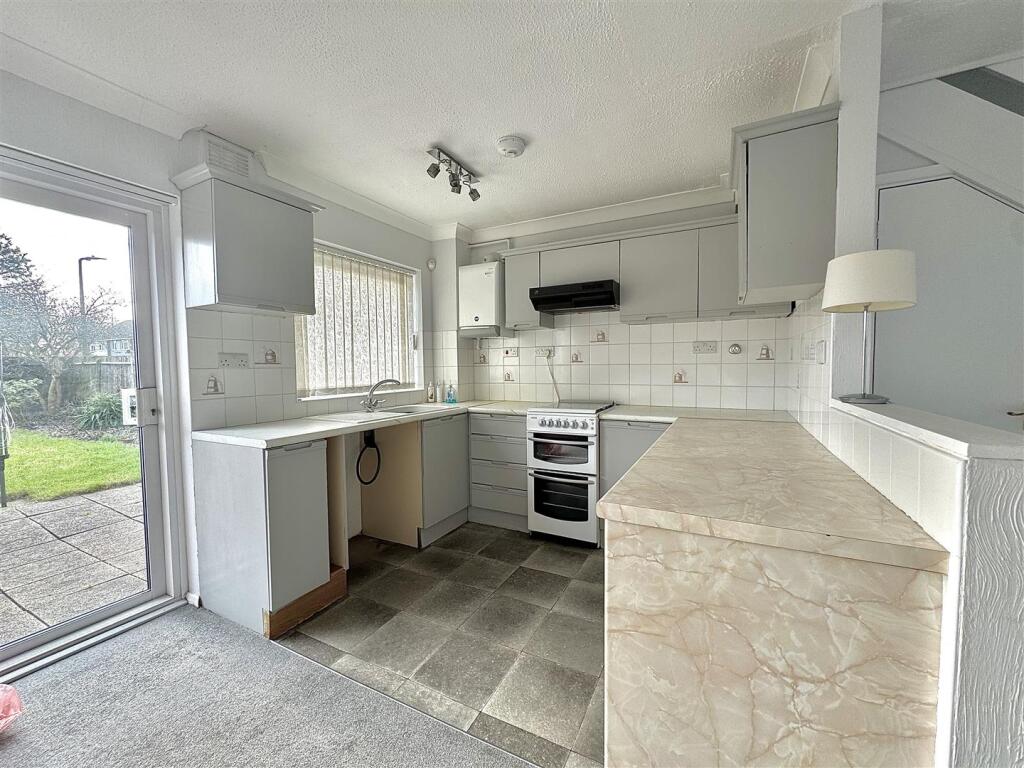 Additional property image - Maple Way, Burnham-On-Crouch